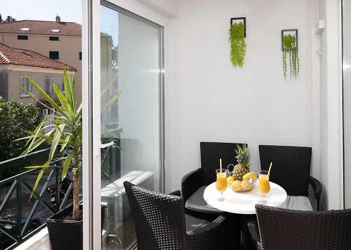 Lägenhet Antunovic Makarska