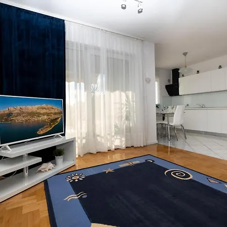 Antunovic Apartment *