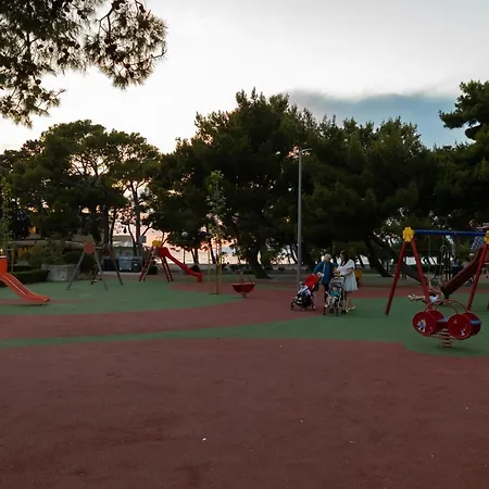 Antunovic * ماكارسكا