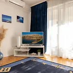 Antunovic * Makarska