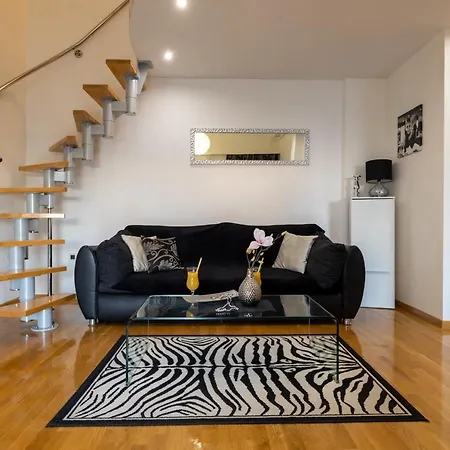 Antunovic アパート