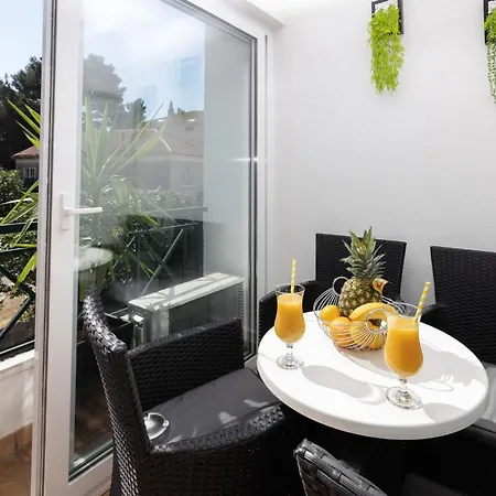 Antunovic マカルスカ