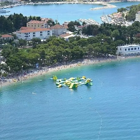 Antunovic アパート *