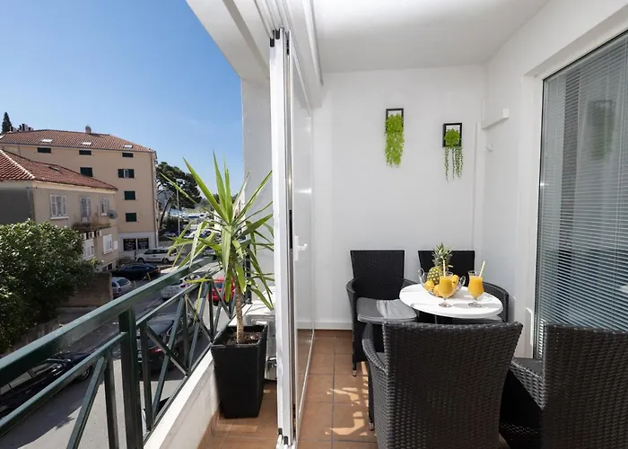 Antunovic Διαμέρισμα