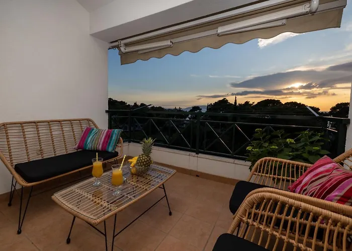 Antunovic * Μακάρσκα