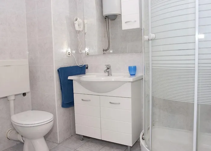 Antunovic Μακάρσκα